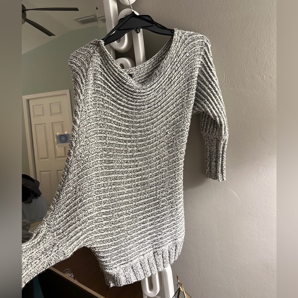 Bebe sweater